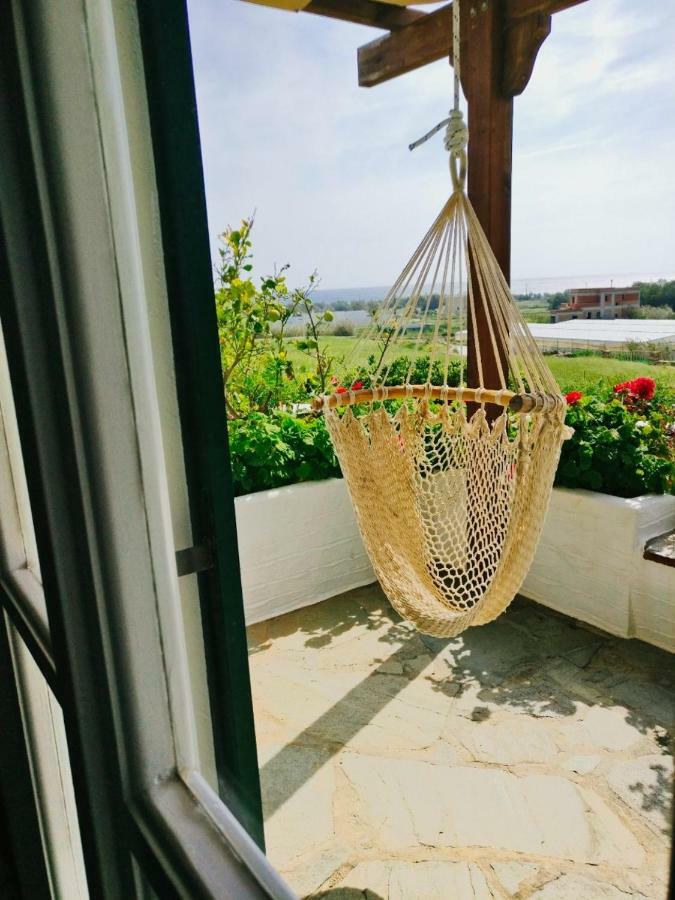 Vila Laggades Relaxing House Tínos Exteriér fotografie